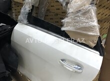 W166 Mercedes-Benz  Qapı