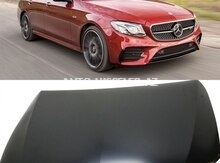 Mercedes-Benz W213 ön kapotu