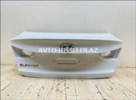 Hyundai Elantra 2016-2018 Baqaj qapağı
