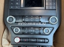 Ford Mustang klimat kontrol paneli