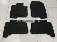 Toyota Prado 2023 ayaqaltıları