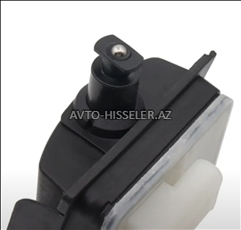 A0008206012-A008204409-A008205003