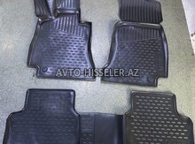 Mercedes W205 poliuretan ayaqaltı rezini