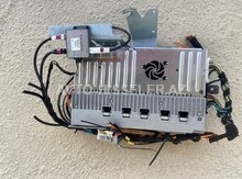 W221  S-class Mercedes səsgücləndiricisi