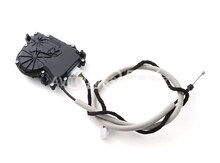 🔒 BMW F10 Qapı Kilidi Mühərriki 