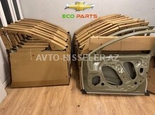 Chevrolet Malibu 2016-2020 ön qapıları