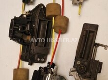 🔐 Mercedes-Benz Baqaj və Kapot Kilidləri