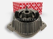 Mercedes üçün mühərrik yastıqları