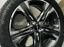Kia K5 təkərləri 235/45 R18