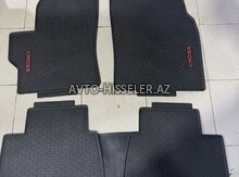 Toyota Corolla, Cross ayaqaltıları
