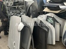 Kia Ceed Kia Rio qapıları