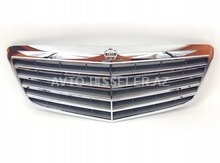 Mercedes W211 radiator barmaqlığı