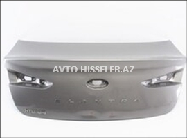 Hyundai Elantra 2019-2020 Baqaj qapağı