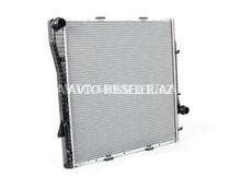 BMW X5, E53 4.4/4.8 Su radiatoru