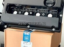Chevrolet Aveo T300 mühərrikin üst qapağı