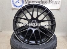 Mercedes W205 C63 Amg Diski R19