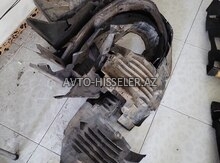 Mercedes W210 dördgöz  padkrelnik