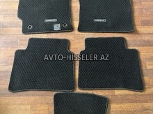 Toyota Carolla 2025 salon ayaqaltıları