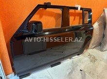 Land Rover Defender qapıları