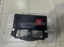 Toyota Prado 2010, 2013 monitoru